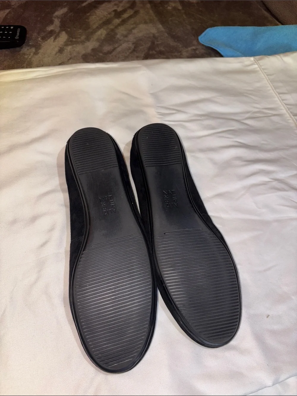 Naturalizer Black Suede Rounded Ballet Flats